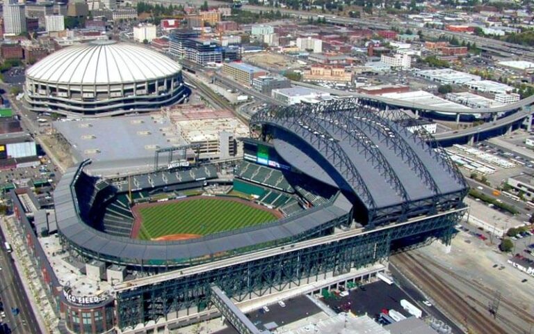 亨利亲临现,场助威,阿森纳决战,万博manbetx体育平台,万博体育官网,万博体育app下载,ManBetX,SPORTS